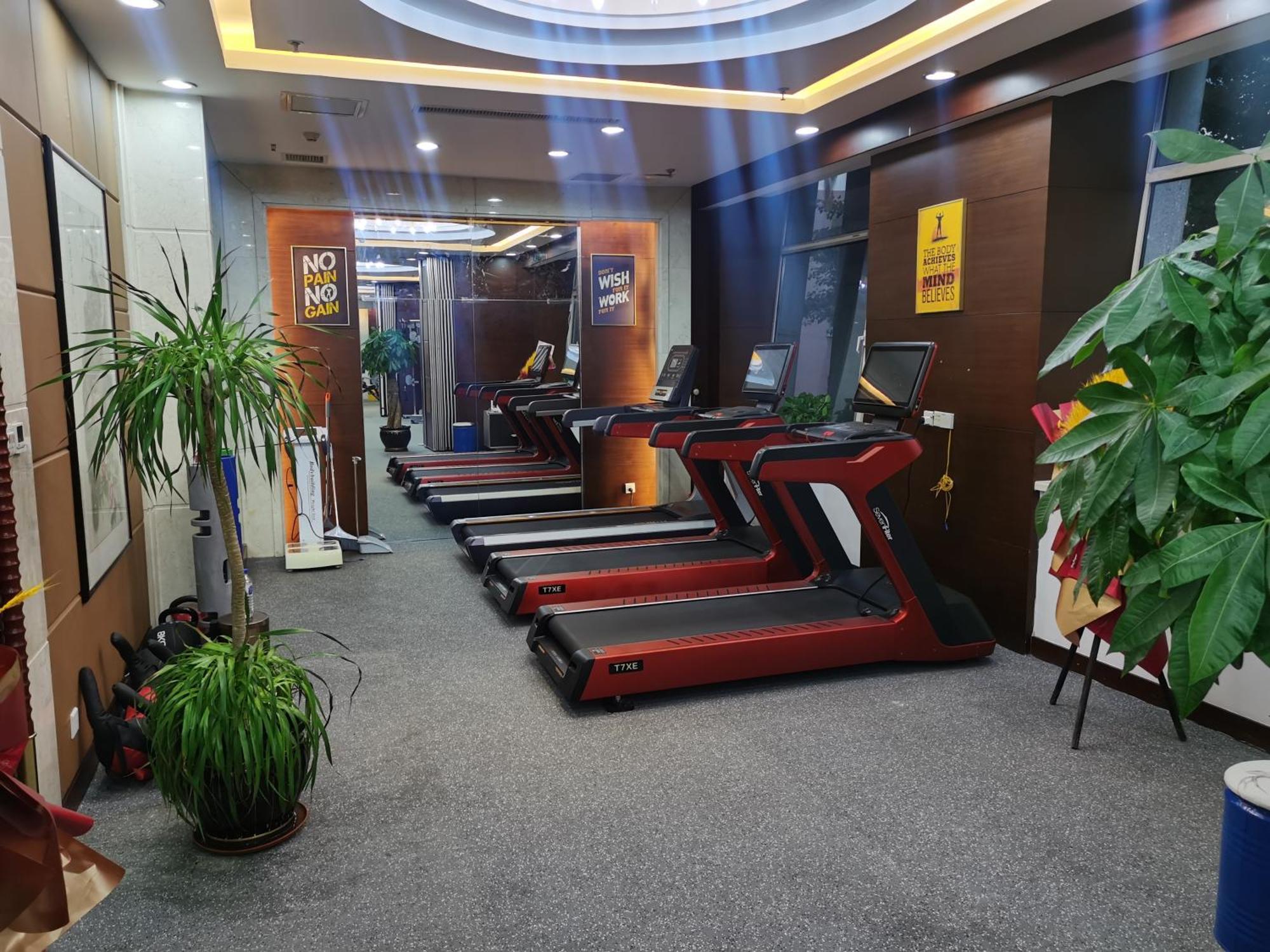 Metropark Changchun Guosheng Hotel Экстерьер фото